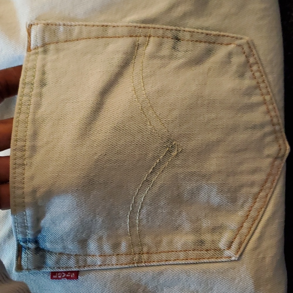 Jeans 🥳 - Picture 5 of 5